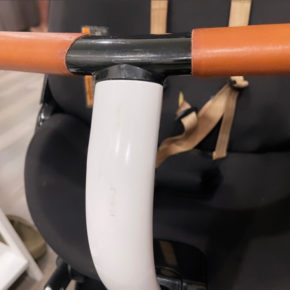 Quinny Moodd Stroller - Rachel Zoe Ltd Edition - Picture 10 of 12